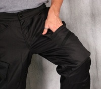 Street_cargo_textile_pants_cargo_packets