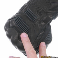 Held_touch_gloves-7