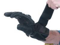Scorpion_havoc_gloves-4