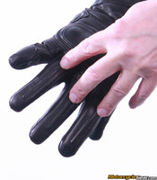 Revit_monster_2_gloves-4