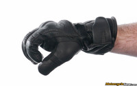 Held_tour_guide_gloves-2