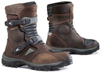 Forma-adventure-low-boots-brown