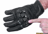 Held_spot_gloves-5
