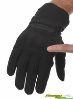C-1_v2_gore-tex_windstopper_gloves_for_women-5