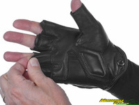 Scorpion_half_cut_gloves-5