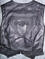 Harley_davidson_black_leather_womans_vest002