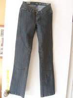 Shift_jeans_front